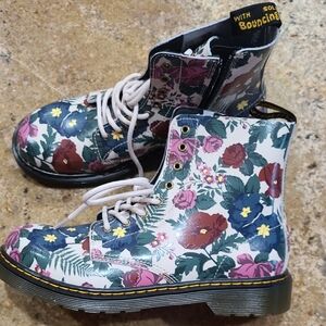Dr. Martens English Garden Floral Combat Lace Up Boots Size 38